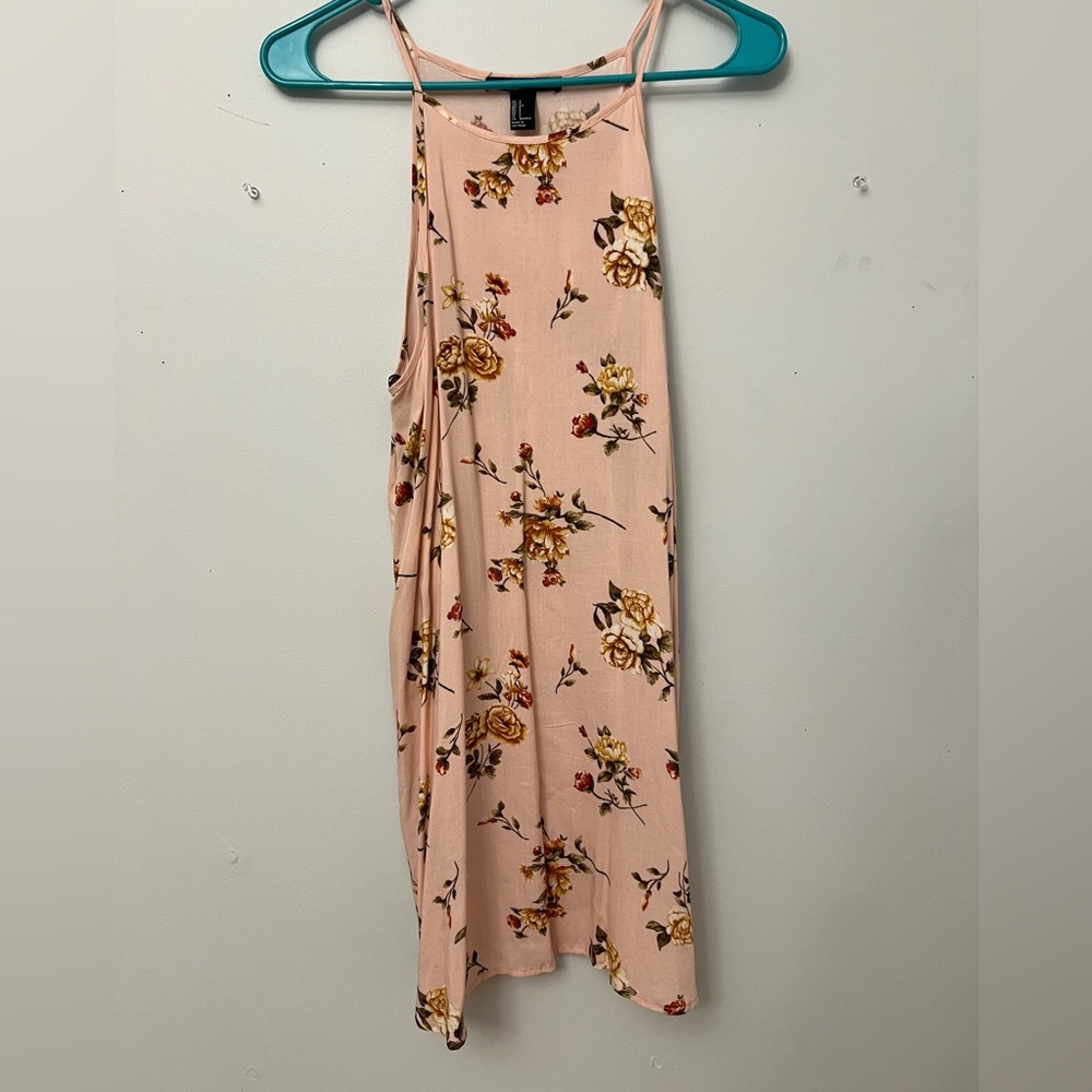 Forever 21 Mini Pink Dress